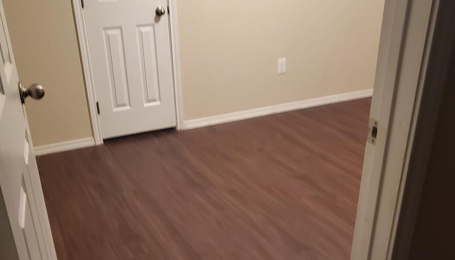 Leon's room