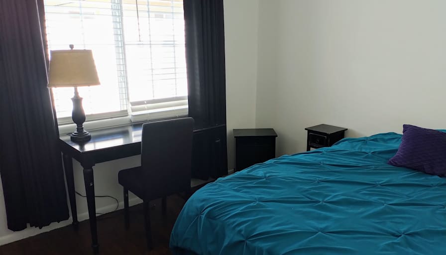 dolores's room