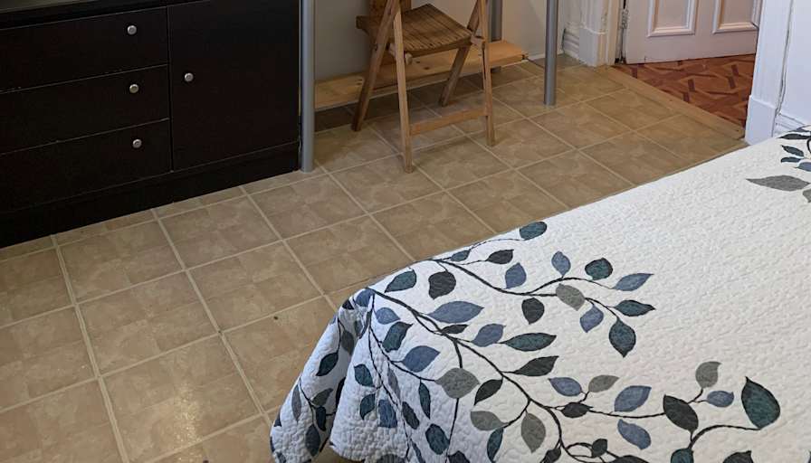 Crystal's room