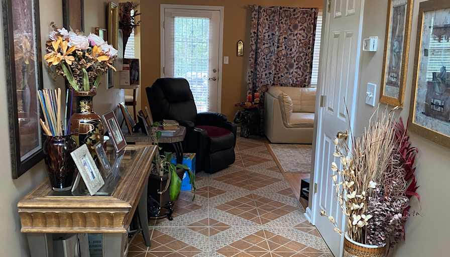 Dina's room