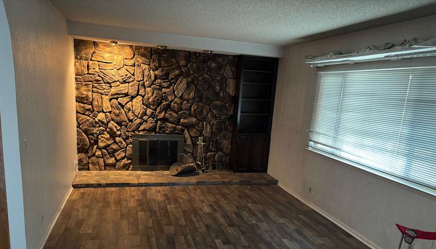 Antonio's room