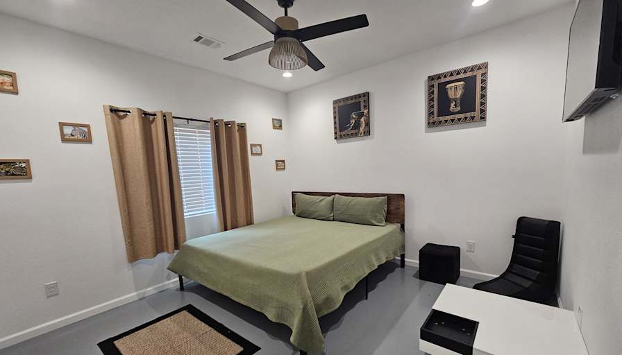 PadSplit's room
