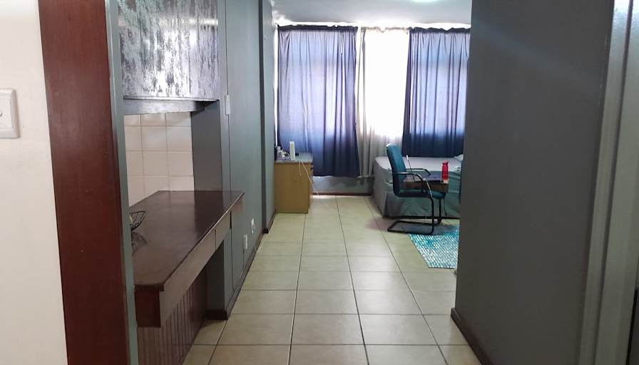 Sincengile's room