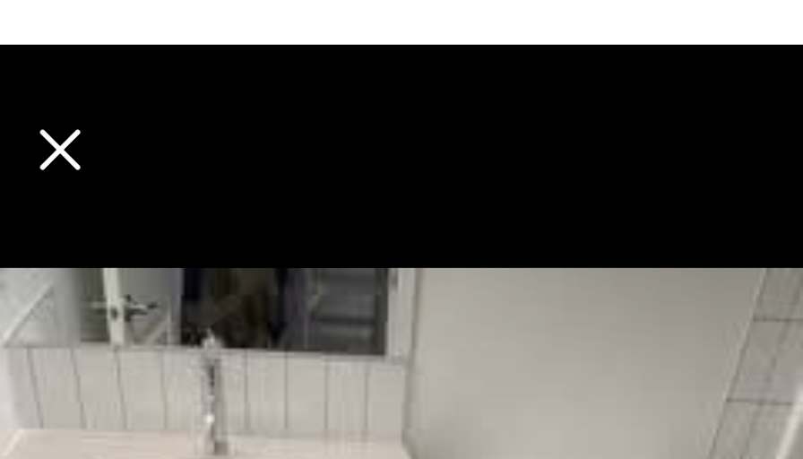 Mandy Luo's room