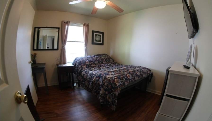 Toni's room