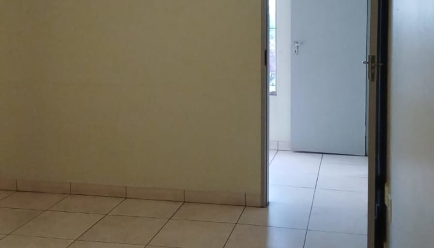 Itumeleng's room