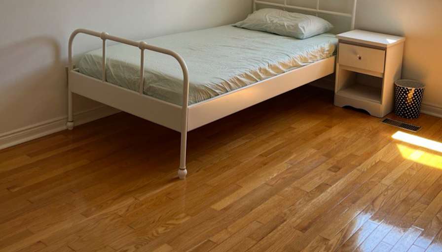 Sholeh's room