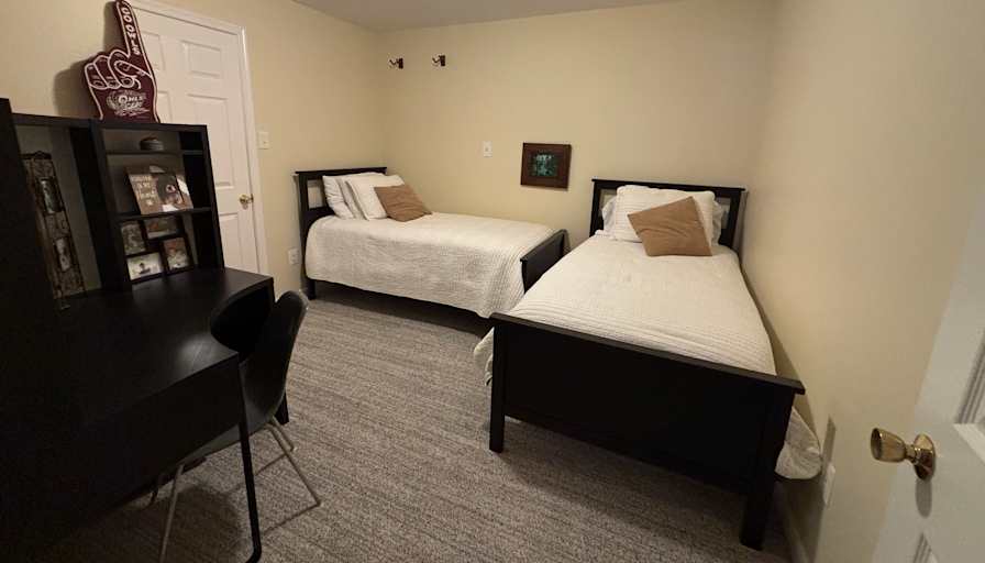 Jill's room