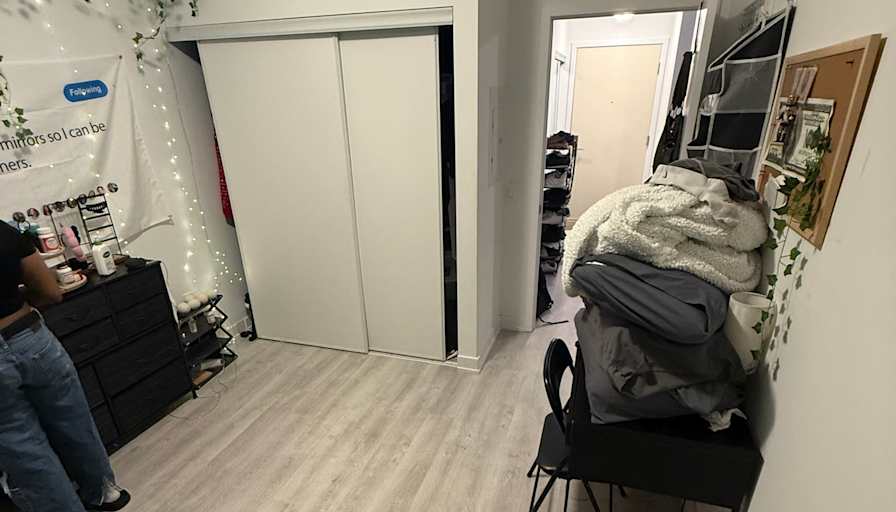 Varish's room