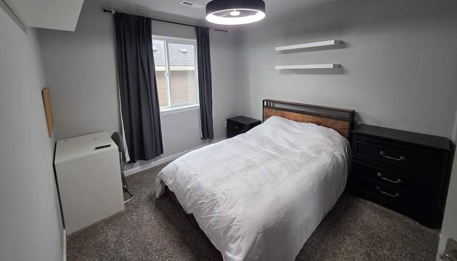 Larry's room