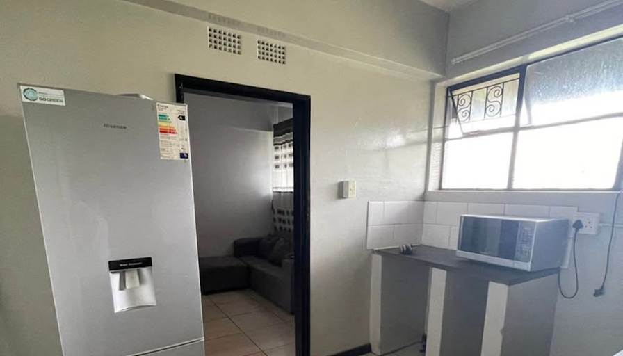 Feechy Makoni's room