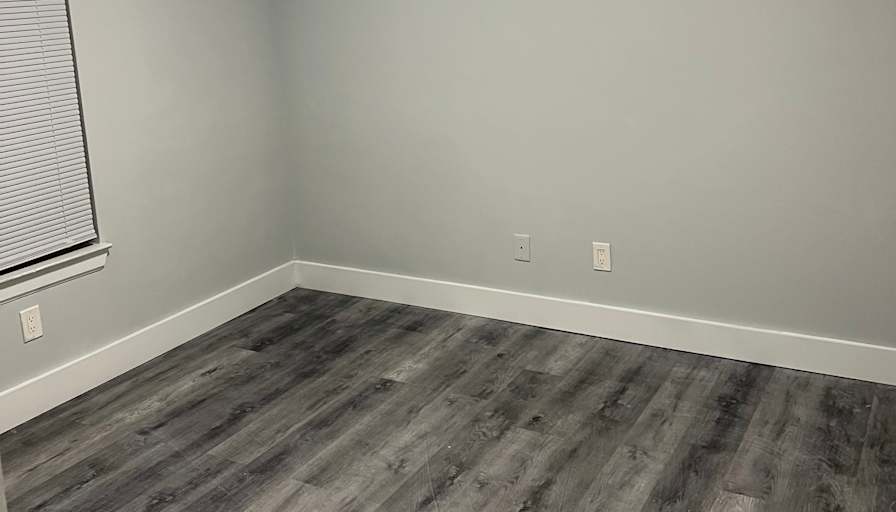 Vernice's room