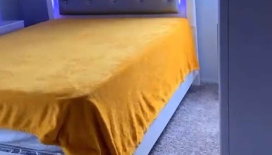 Lina francois's room