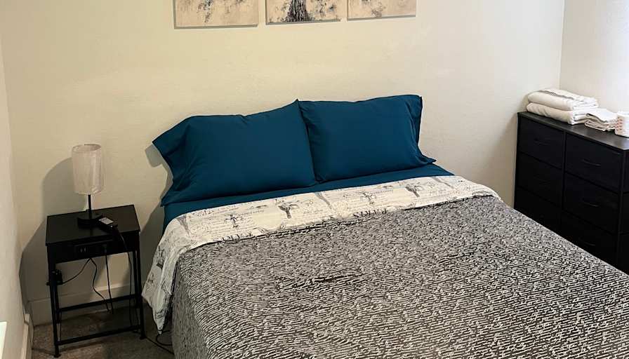 Renold's room