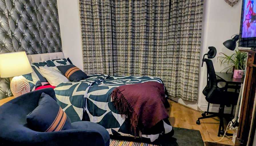 Nosa's room