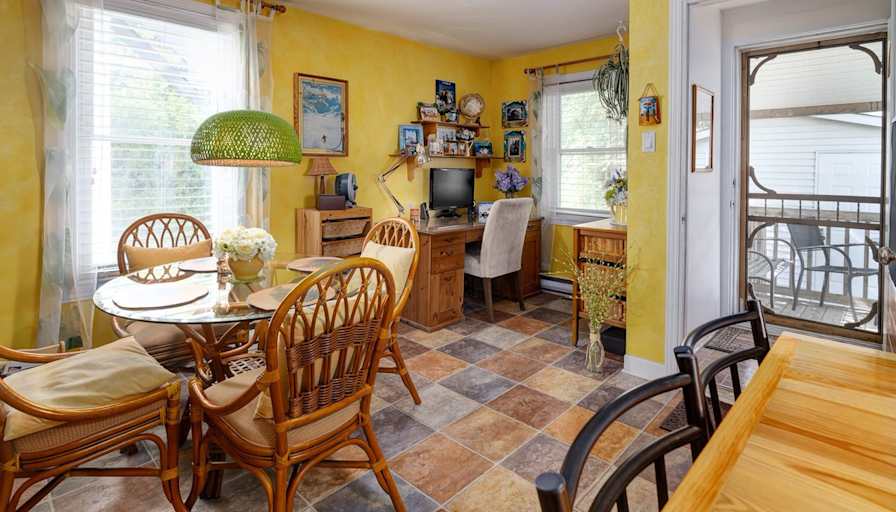 Cary's room