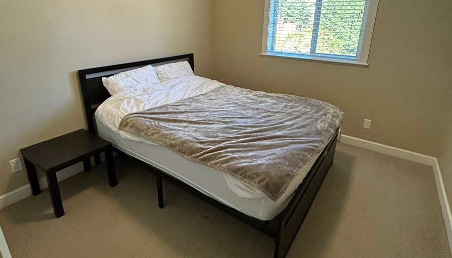 Irena's room
