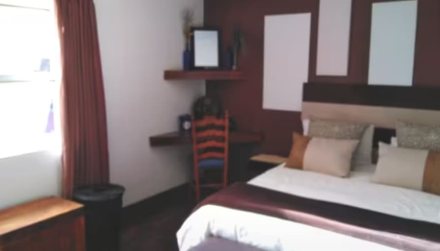 Lindy's room