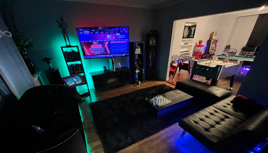 Jay's room