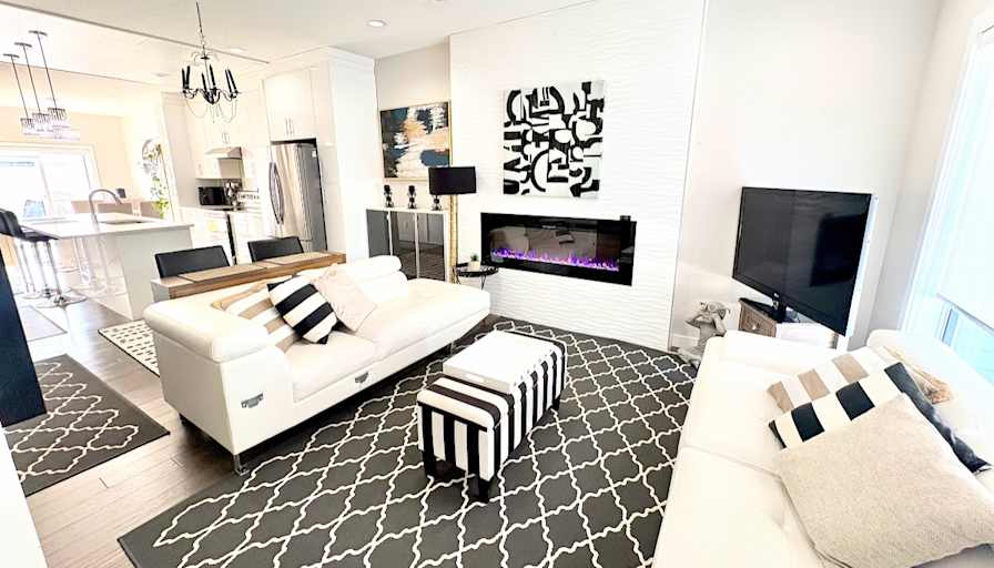 Gigi's room