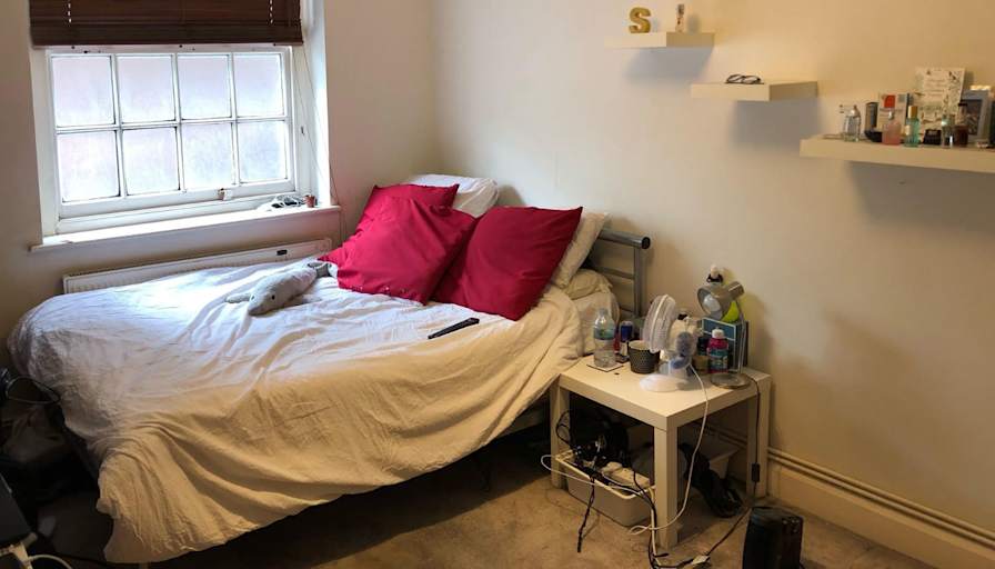 Kate's room