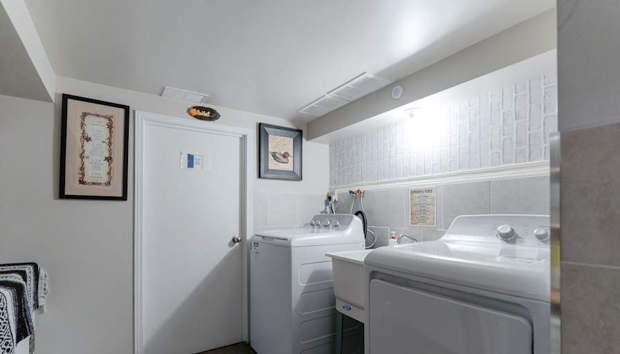 Palmy's room