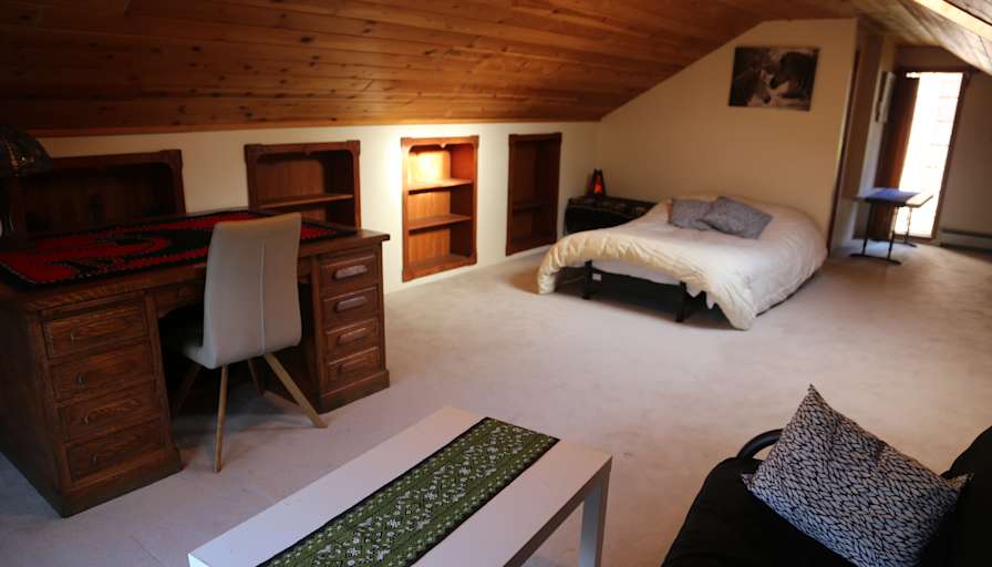 Suzanne Villeneuve's room