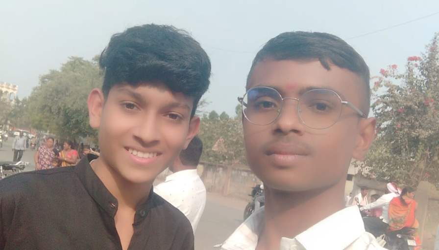 Kartik Raut's room