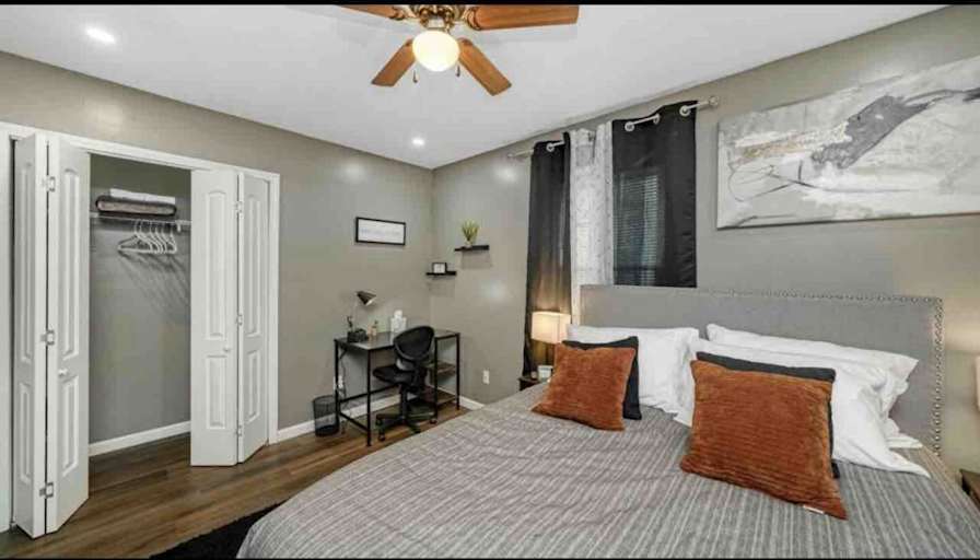 PadSplit's room