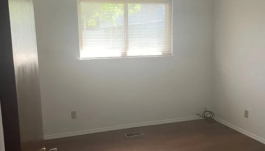 Jaquin's room