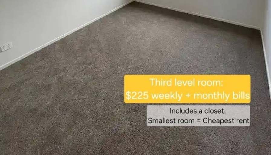 Jazmian's room