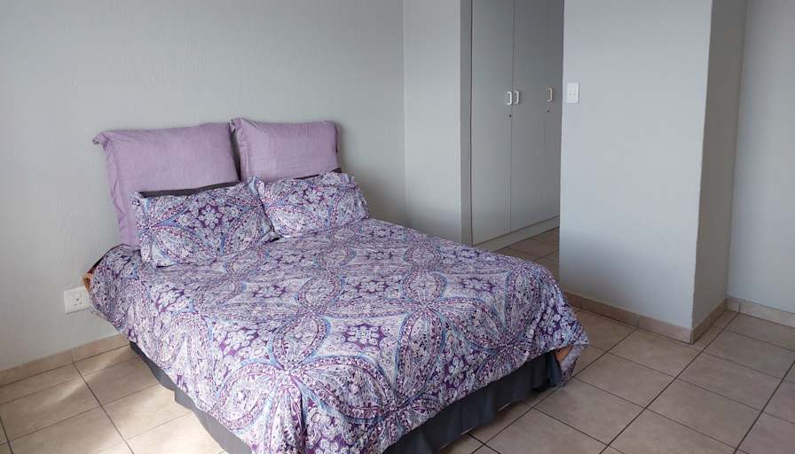 Nontobeko's room