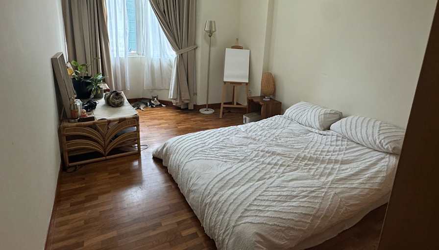 Pamela Sng's room