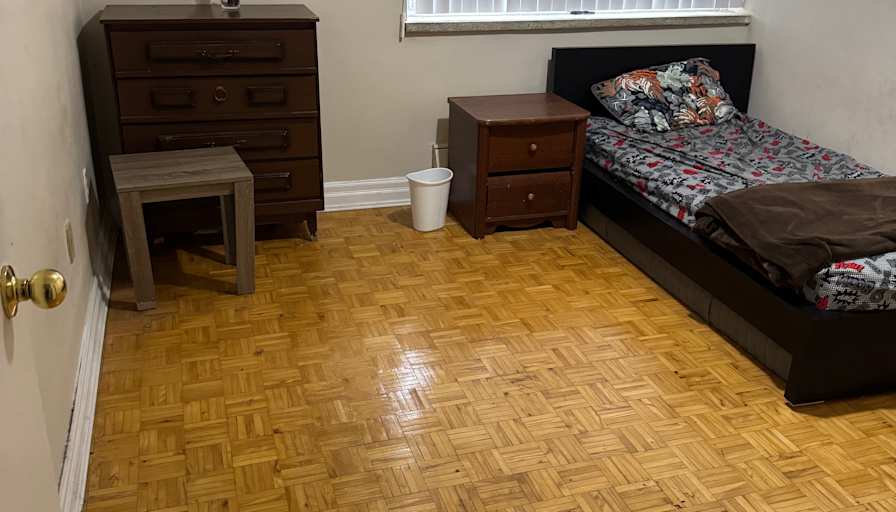 Malik's room