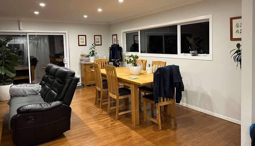 Tony's room