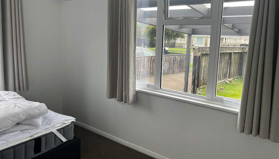 Lisa's room