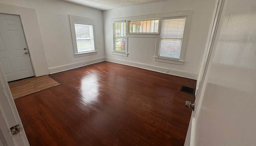 Krystal Tyler's room