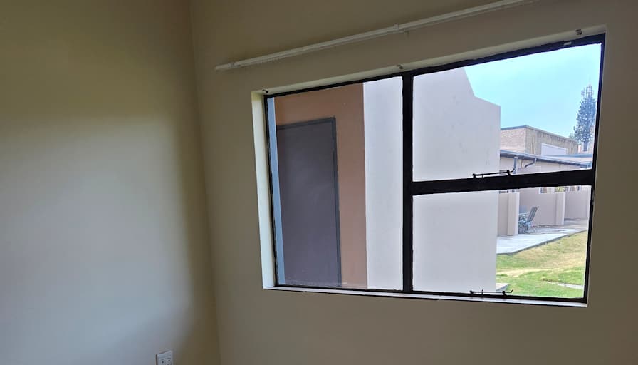 Maesi Mpeko's room
