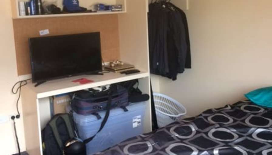 Masaki's room