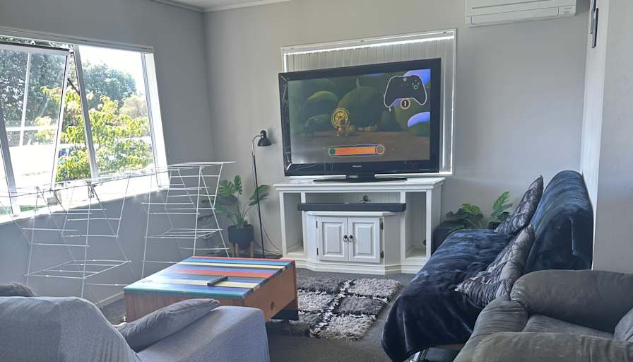 Steven's room