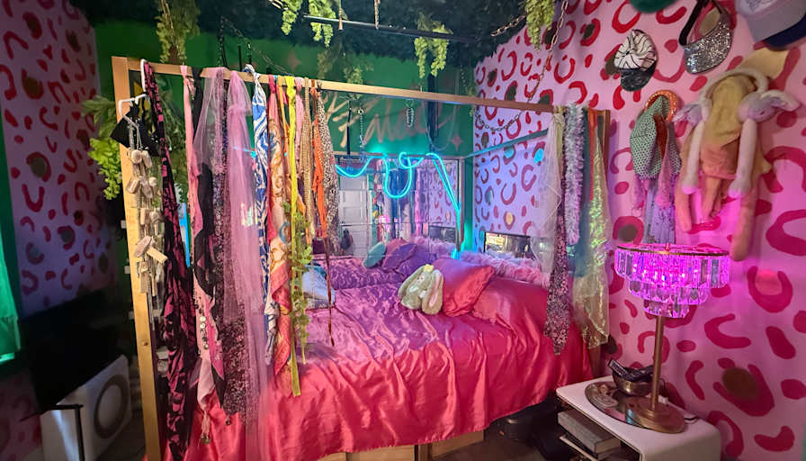 Ray's room