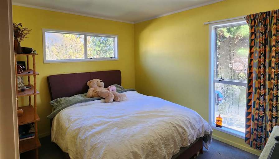 luke mclachlan's room