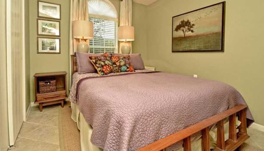 Esther's room