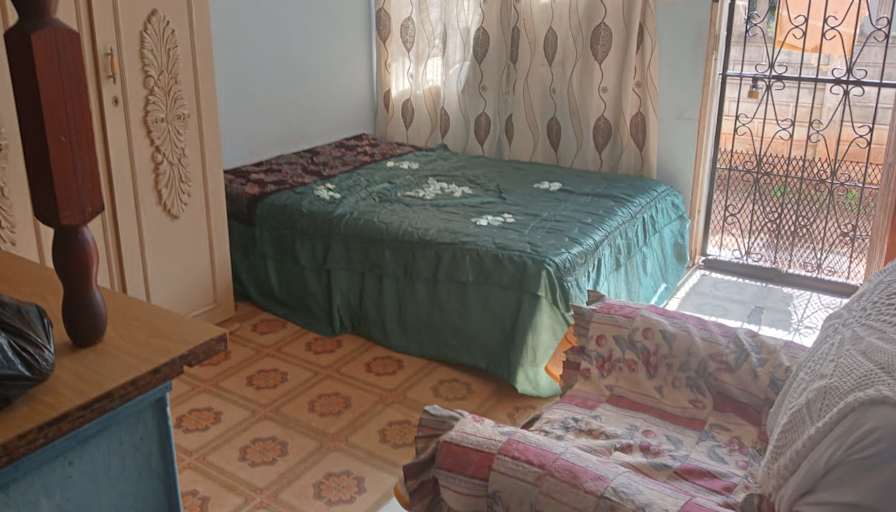 MONESH NANKOO's room