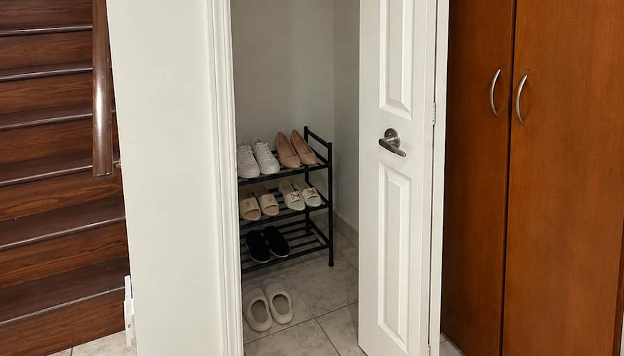 Mani's room