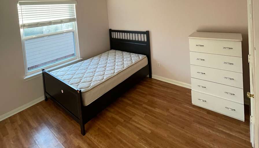 Cris's room