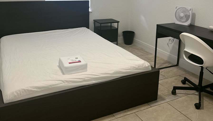 PadSplit's room