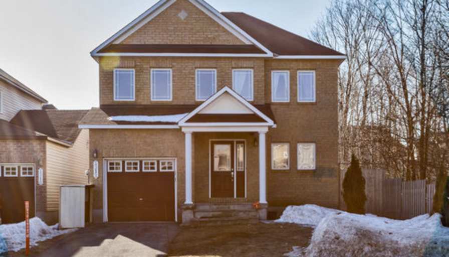 Alexandra Muhametsafina's room