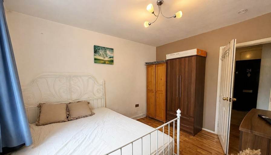 LDS Property Finder's room