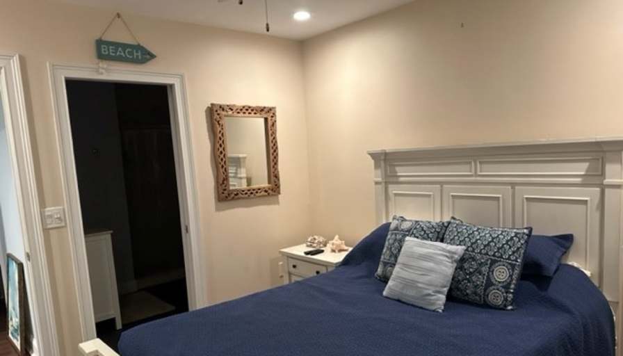 Tom's room